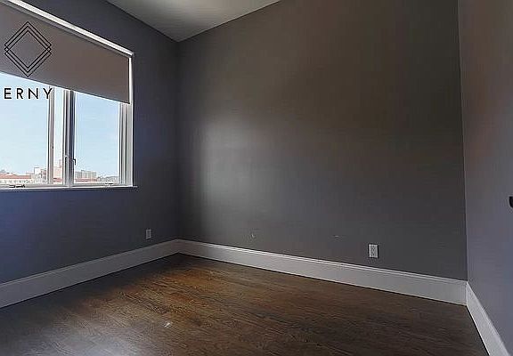 4th image of 216 Walworth St #Ap3