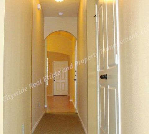 5th image of 2426 Ravenwood Ct