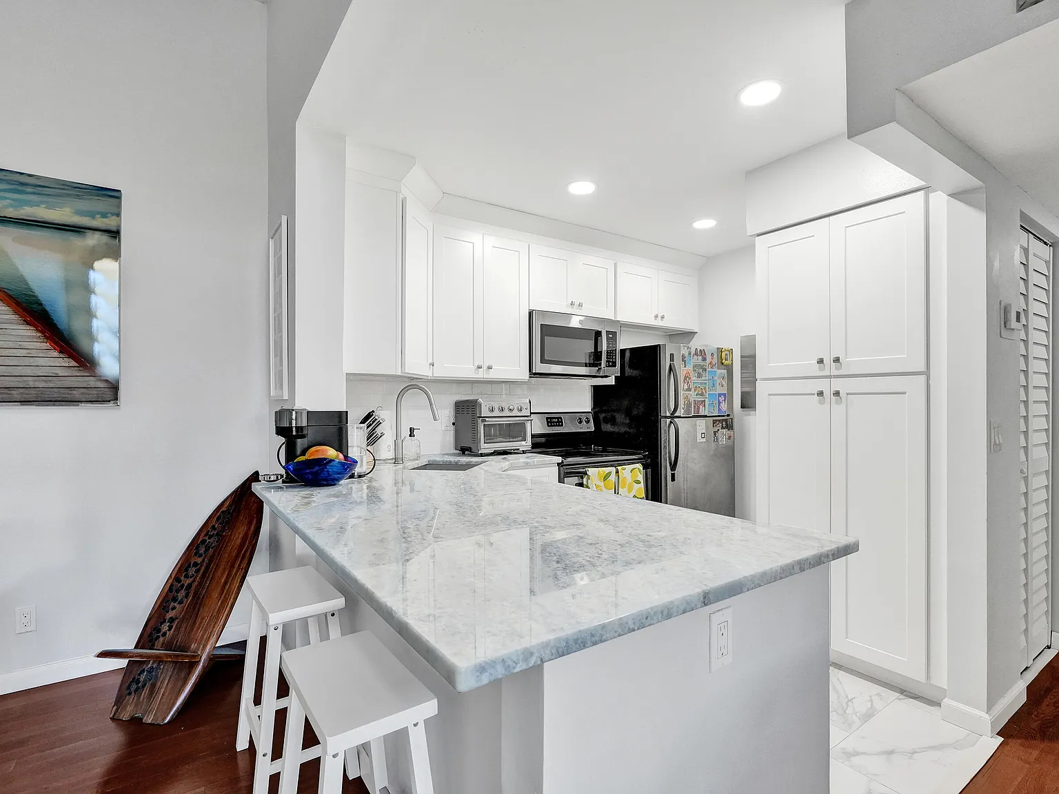 2 bed, 2.0 bath, 1064 sqft, $2,200 — Photo 4