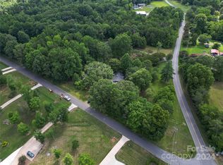 134 Bay Shore Dr, Belmont, NC 28012