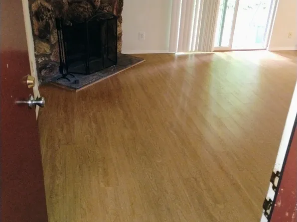 3206 Pine Rd #B3, Bremerton, WA 98310