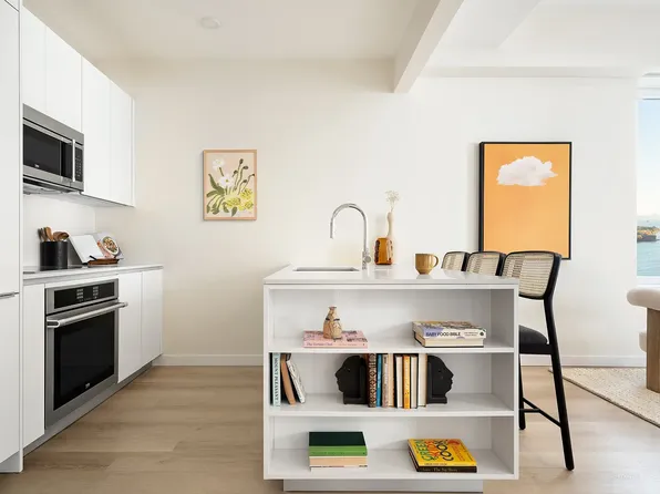 25 Water St, New York, NY