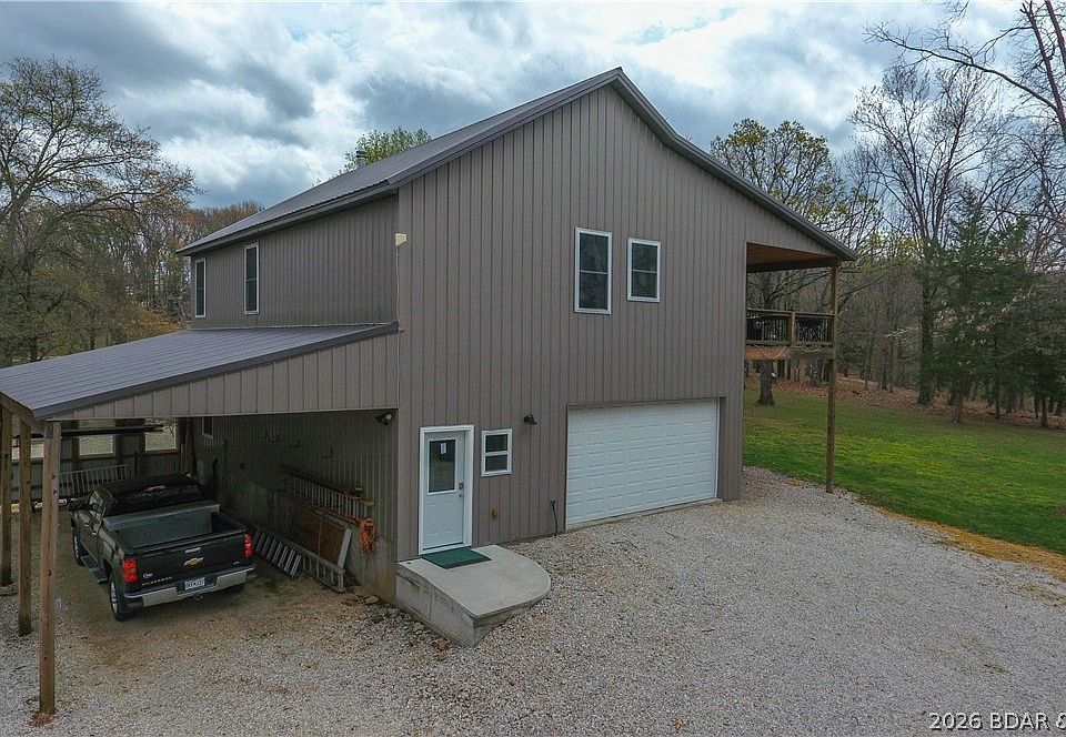 1st image of 2245 Pier Thirty One Rd