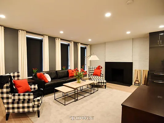 Rented by Town Residential | media 8