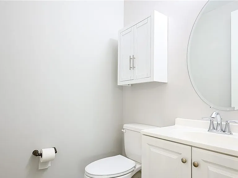 7320 Rockefeller Dr — Photo 10