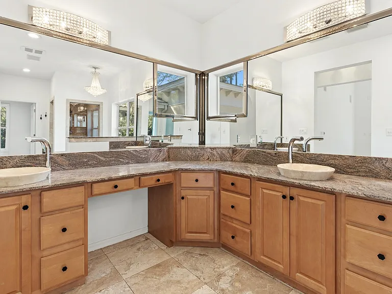 2928 Pine Valley Dr — Photo 23