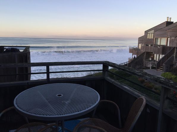 1 Surf Way APT 205