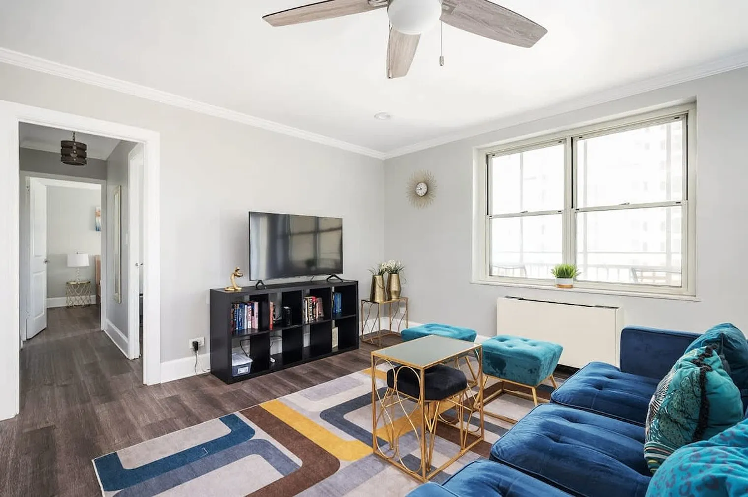 2 bed, 1.0 bath, 796 sqft, $3,867 — Photo 2