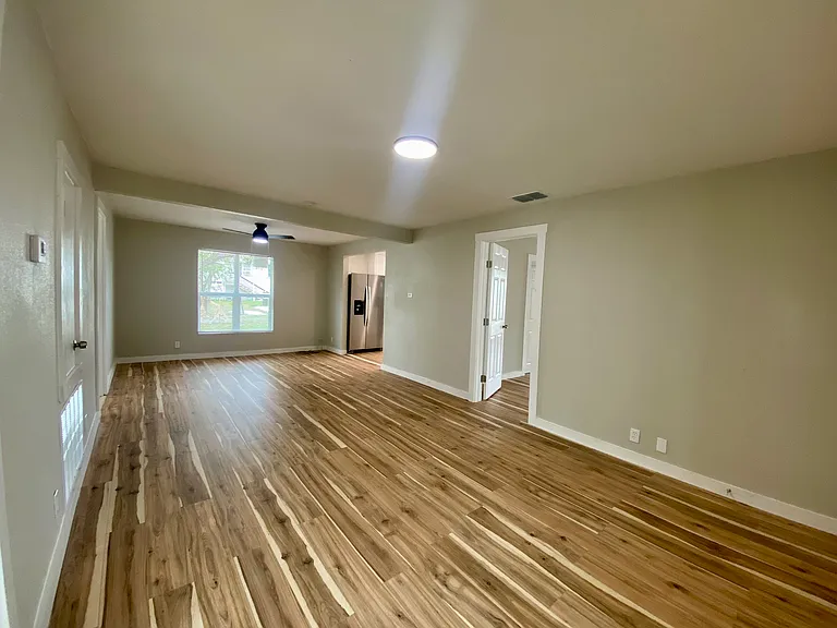 431 Tutt Ave — Photo 21