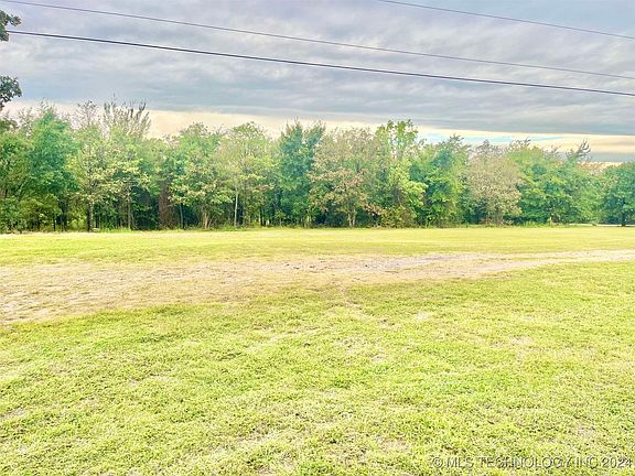 5th image of 41347 E County Road 1232