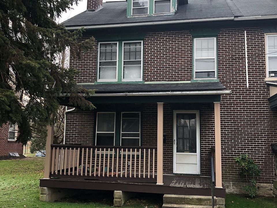 1st image of 117 W State St