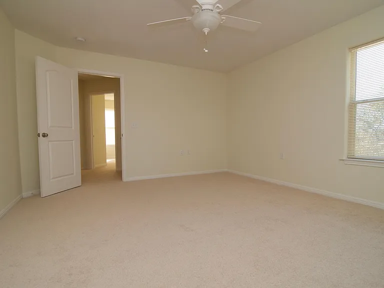 1101 Delmar St — Photo 17