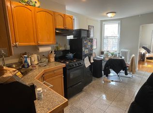 70 Joy St APT 10, Boston, MA 02114