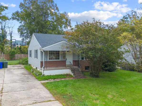 9125 Autoville Dr, College Park, MD 20740