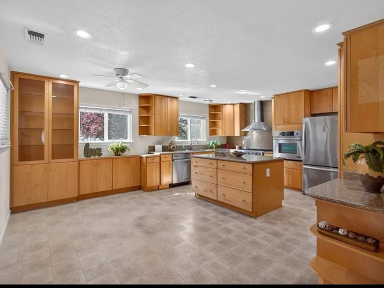 3167 Baseline Rd — Photo 13