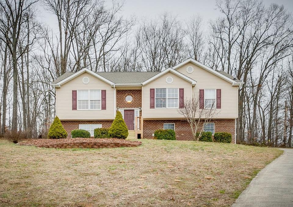 1st image of 1413 Martins Glen Ln