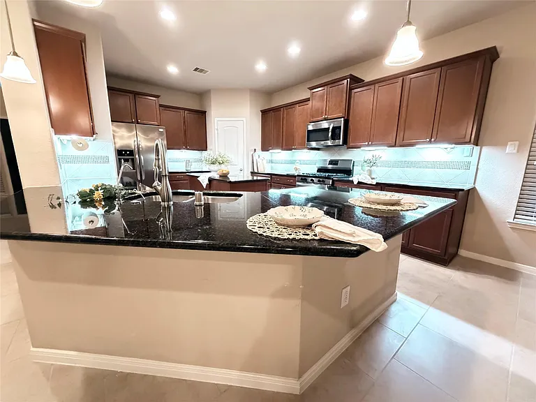 5502 Claymore Meadow Ln — Photo 10