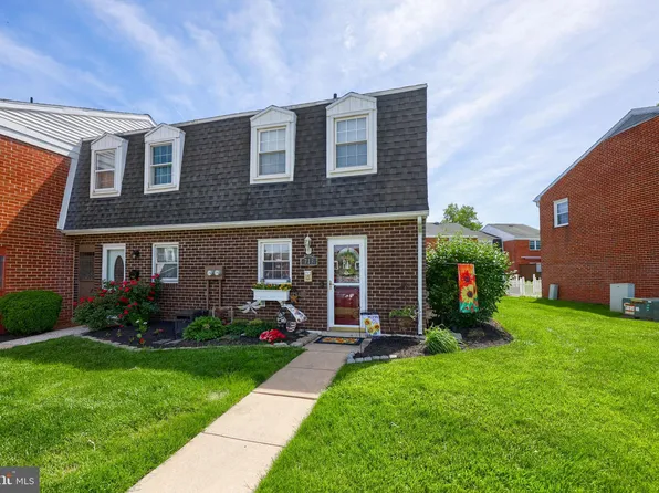 713 Hardwick Pl, York, PA 17404