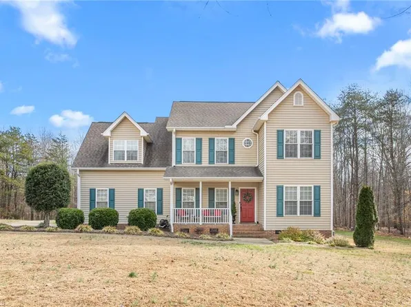 7702 Sorrel Run Ct, Summerfield, NC 27358