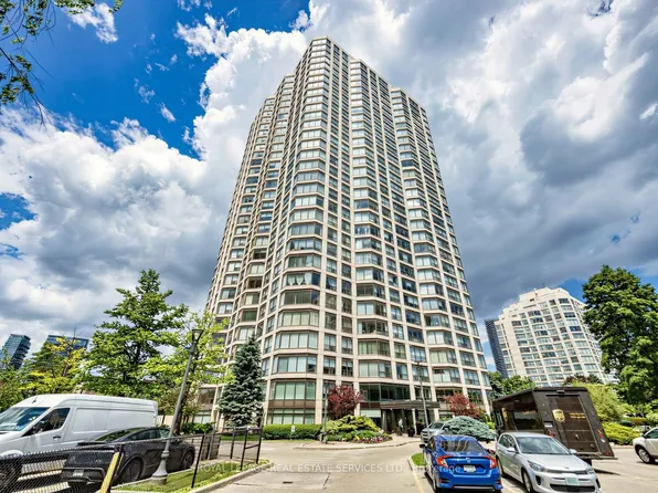 2269 Lake Shore Blvd W #3201, Toronto, ON M8V 3X6