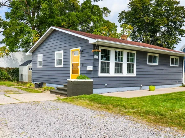 804 South MAPLE AVENUE, Marshfield, WI 54449