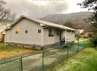 5708 Elaine Dr, Charleston, WV 25306