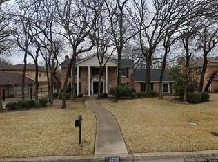 4708 Racquet Club Dr, Arlington, TX 76017