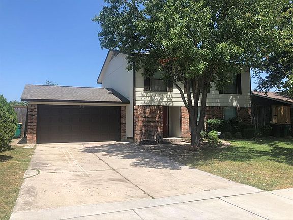 3rd image of 913 Madison Cir