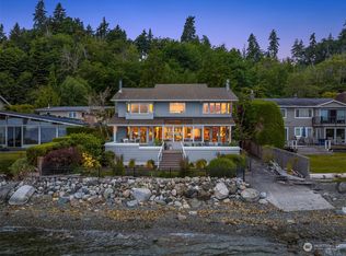 4476 Rockaway Beach Rd NE, Bainbridge Island, WA
