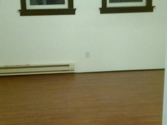 5th image of 38 S Lincoln Ave
