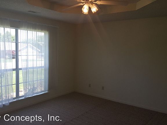 5th image of 3441 W Fairfax St