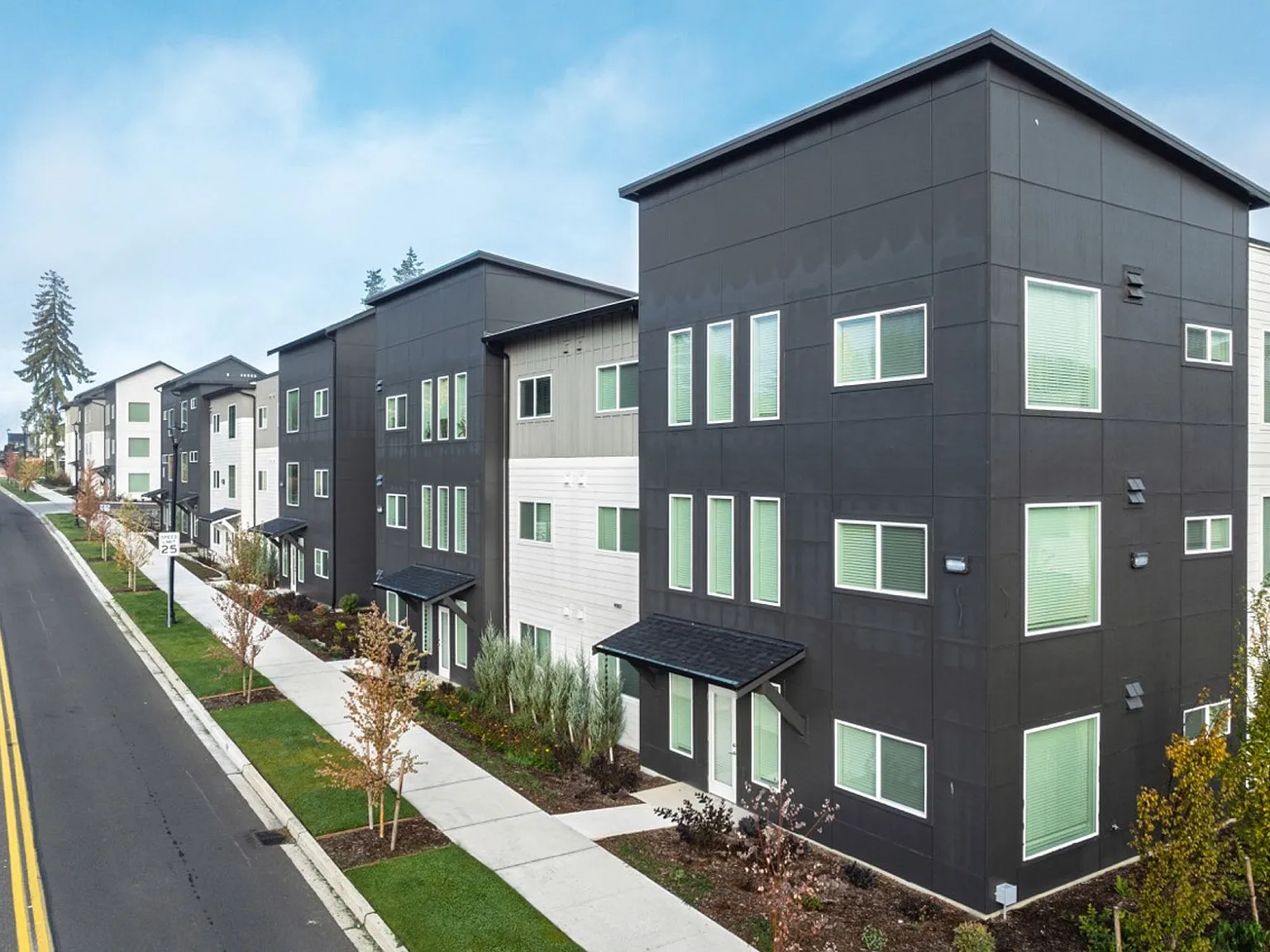 Blueberry Apartments — Photo 2