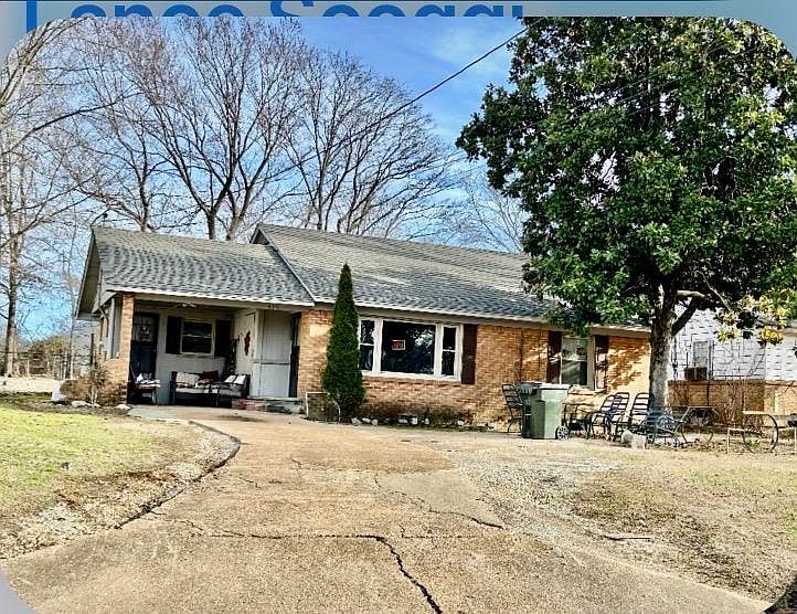 1st image of 479 Perkins St