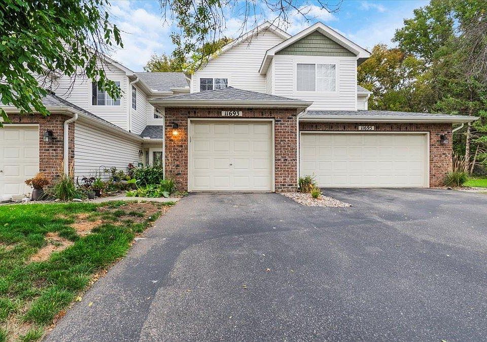 1st image of 11693 Langford Cir #1006
