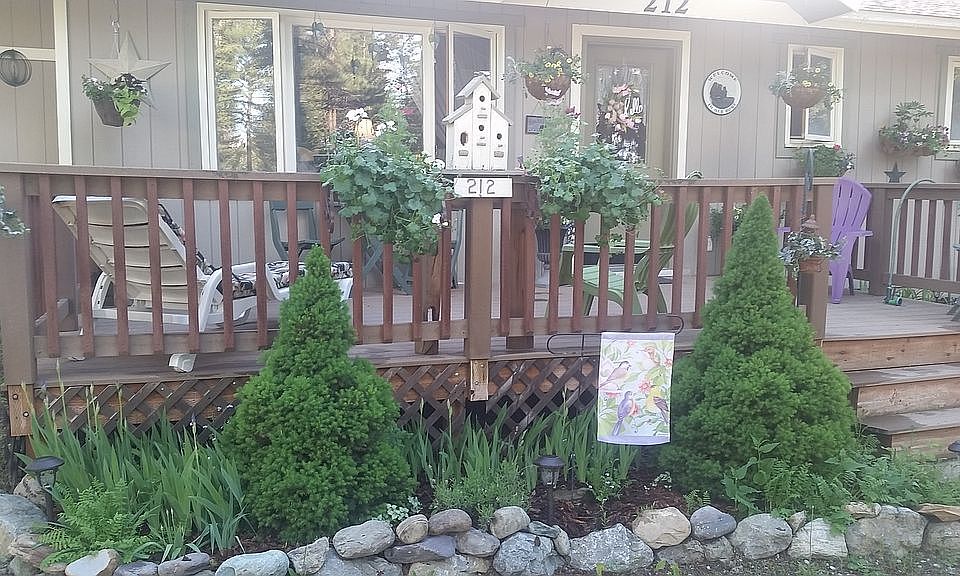 Front deck
