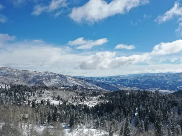 2288 S Uintah View Dr, Coalville, UT 84017