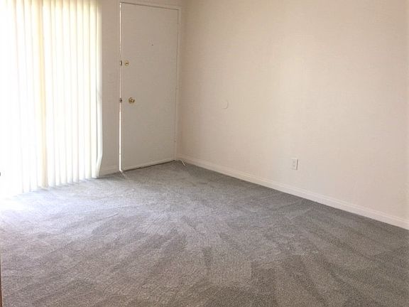 3rd image of 4045 Cherokee Ave APT 2