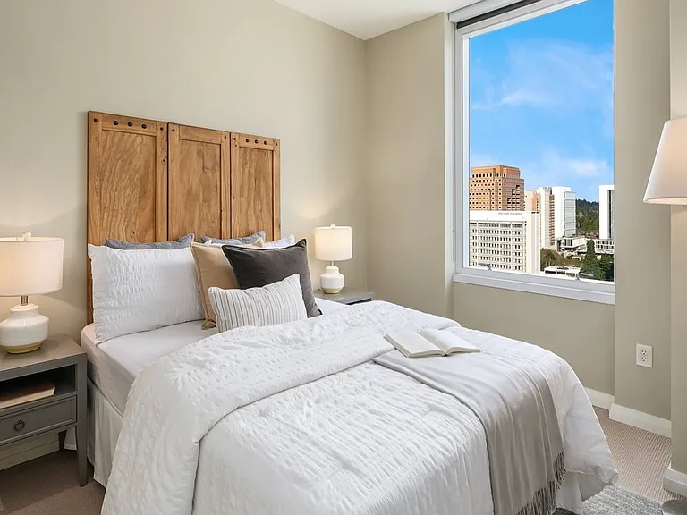 500 106th Ave NE #2105 — Photo 9