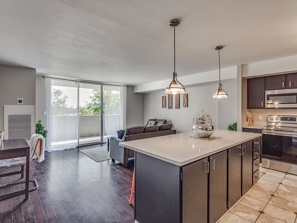 1st image of 601 W 11th Ave APT 601