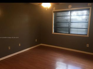 15330 SW 106th Ter APT 916, Miami, FL 33196