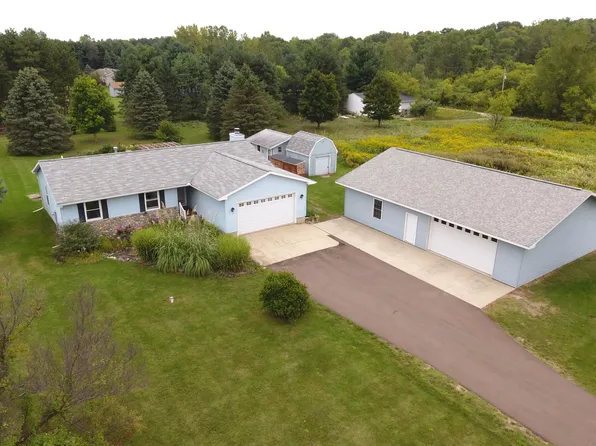 10619 Barnes Hwy, Eaton Rapids, MI 48827