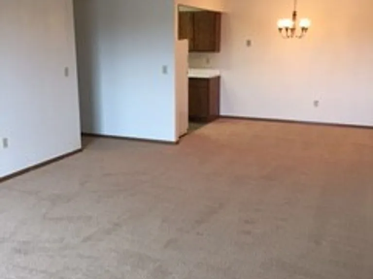 200 N Garfield Ave — Photo 15