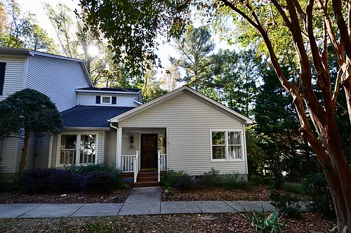 531 Weathersfield Photo 1