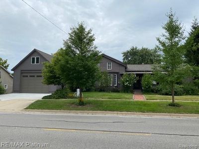 220 Madison St, Howell, MI, 48843