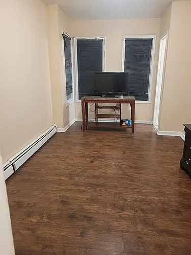 107 Palm St Photo 1