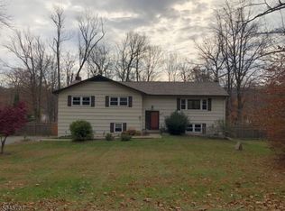 50 Radtke Rd, Randolph, NJ 07869