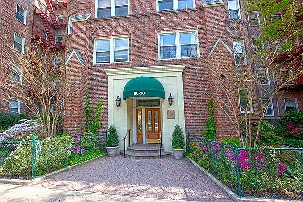 Sold by Beaudoin Realty Group Inc | media 33