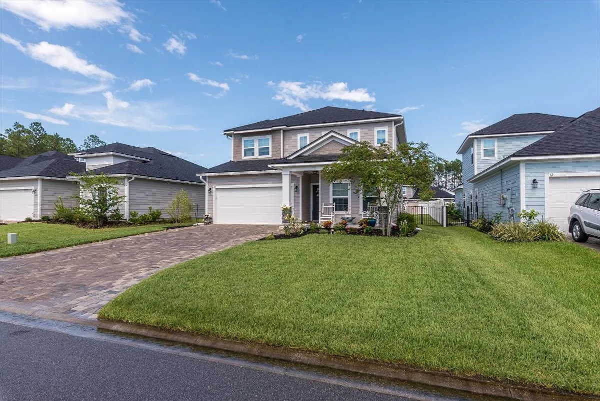 4 bed, 2450 sqft, $3,250 — Photo 3