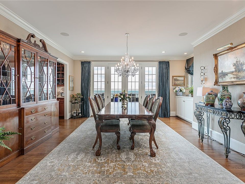 724 Lake Rd, Webster, NY 14580 Zillow