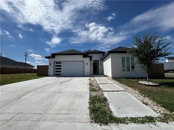 1028 W Cloud 9 Ln, Edinburg, TX 78541